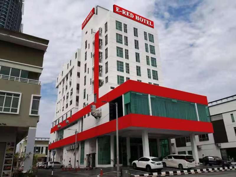 E-Red Hotel Melaka Exterior photo